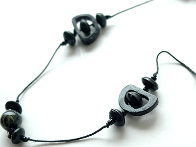 ボーン・ウッドビーズネックレス6141