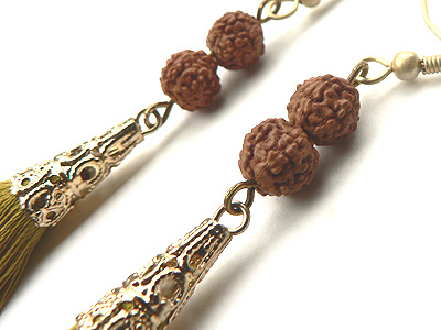 バリ島タッセルとルドラクシャのピアスアップ画像6373