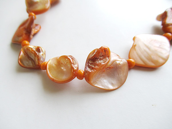 天然シェルネックレス6427C