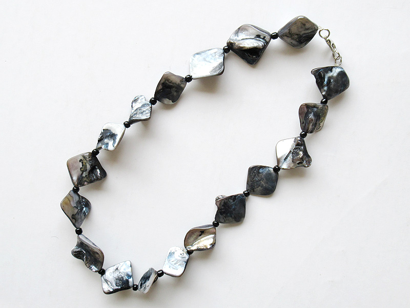 天然シェルネックレス6427H