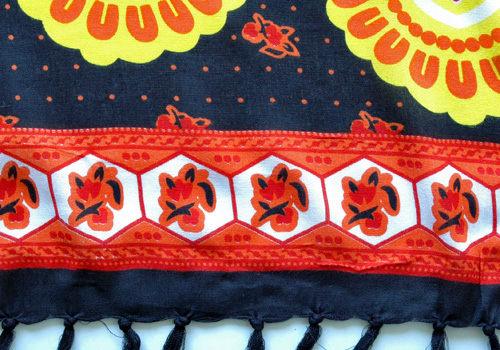 バリ島パレオ・華・黒15380Eアップ