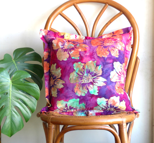 手染め・スタンプバティック・クッションカバー20155