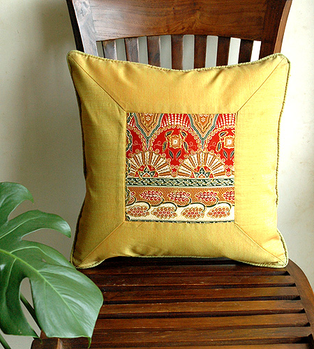 イカット&バティック・クッションカバー20163