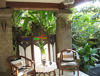 アビアンビウの部屋