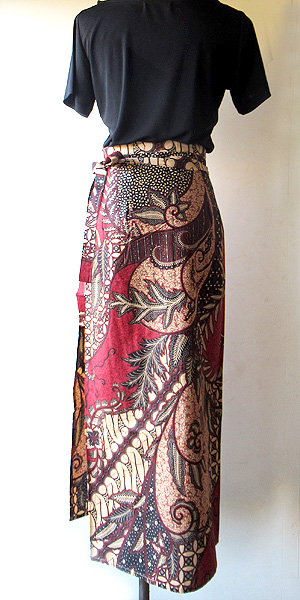 バティック巻きスカート70077B後ろ