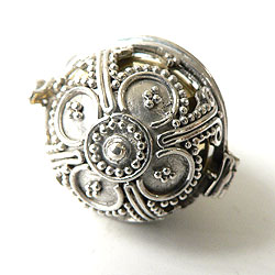 ガムランボール・バスケットタイプ・シトリン後ろから