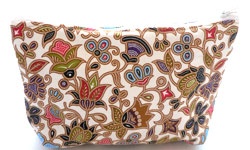 プリントバティックのポーチ後面