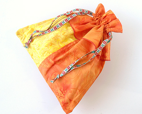 �R�b�g���E�o�e�B�b�N�̋В��܂ɕ����������Ƃ���