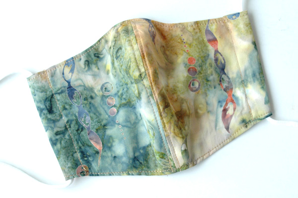 バリのバティック・マスク大