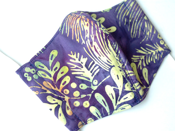 バリのバティック・マスク大、立体になって、鼻が苦しくない