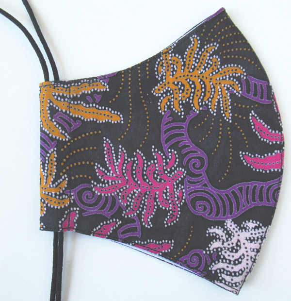 バリのバティック・マスク