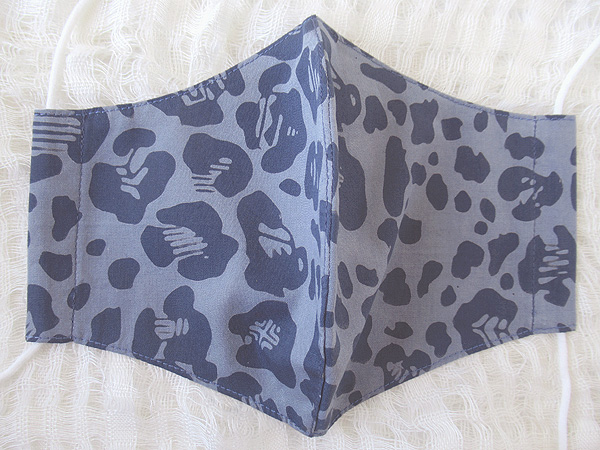 バリのバティック・マスク