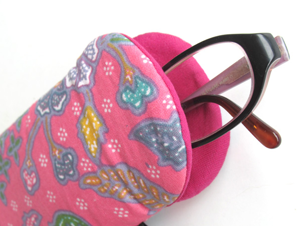 バティック・メガネケースM