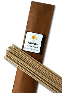 バリのスティック型お香サンダルウッド