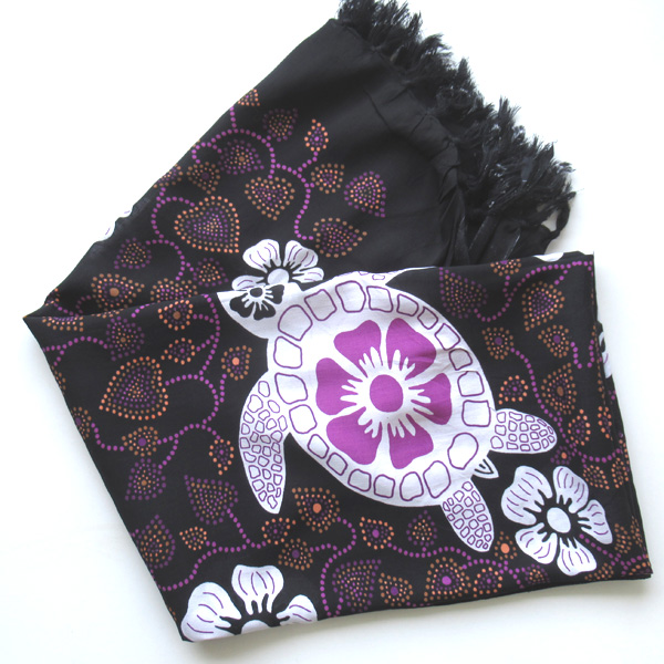 バリ島のパレオ・ウミガメ15909B