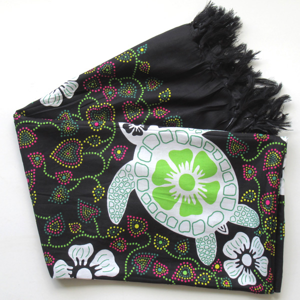 バリ島のパレオ・ウミガメ15909D