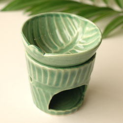 バナナリーフのアロマポット