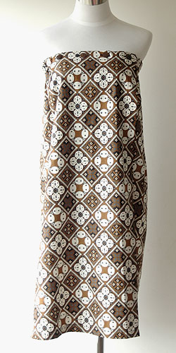 バティック・エステ・ラップガウン30202モデル