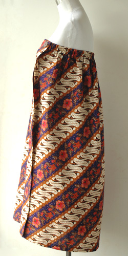 コットン・プリントバティック・エステ・ラップガウン30322C横