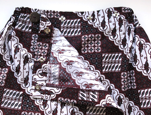 コットン・プリントバティック・エステ・ラップガウン30345A前あき