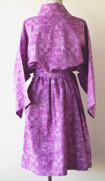 コットンバティック・バスローブ30377後面