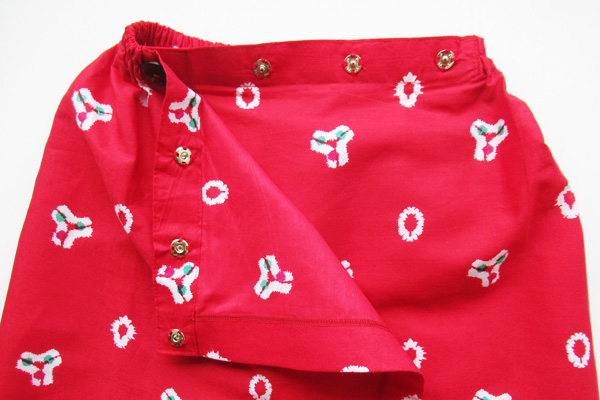 スナップ開きで開閉が楽