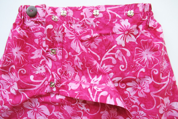 スナップ開きで開閉が楽