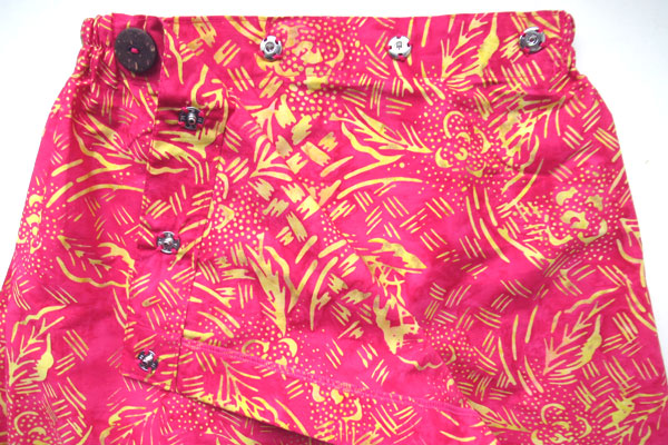 スナップ開きで開閉が楽