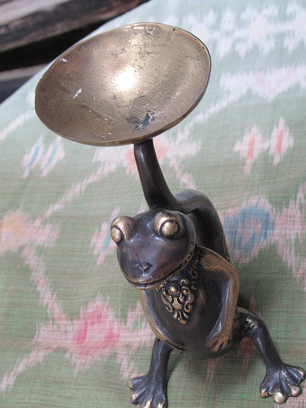 トッケーのキャンドルスタンド60363トッケーのお皿部分アップ